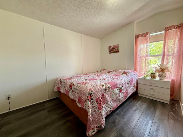333 E Lakewood Boulevard 10, Holland, MI 49424
