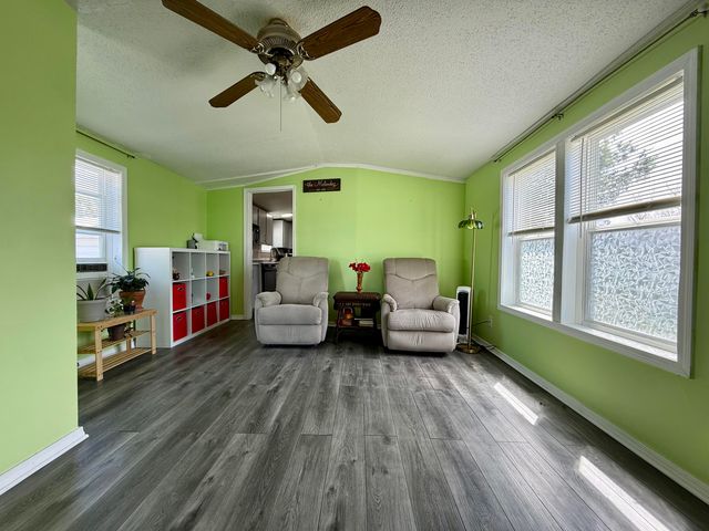 333 E Lakewood Boulevard 10, Holland, MI 49424
