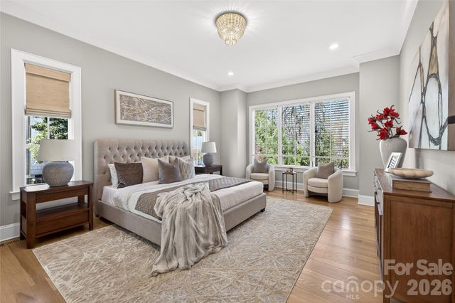 222 Anthony Circle, Charlotte, NC 28211