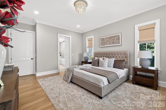 222 Anthony Circle, Charlotte, NC 28211