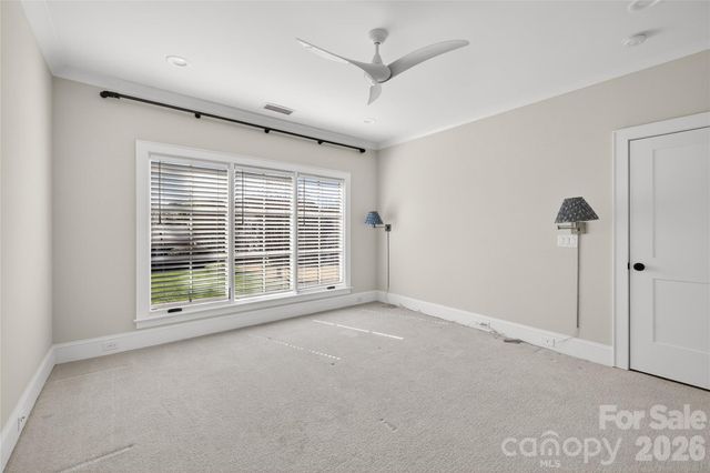 222 Anthony Circle, Charlotte, NC 28211