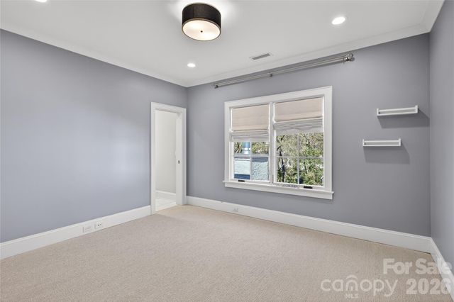 222 Anthony Circle, Charlotte, NC 28211