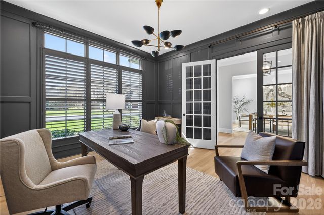 222 Anthony Circle, Charlotte, NC 28211