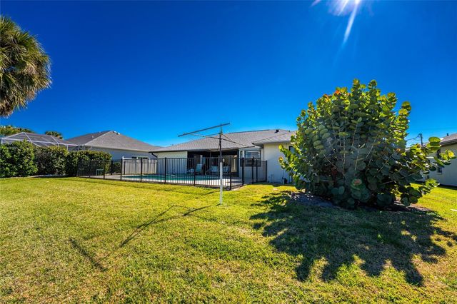 10 BUNKER ROAD, Rotonda West, FL 33947