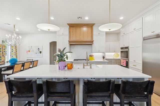 2932 Sandstone Ridge, Edmond, OK 73034