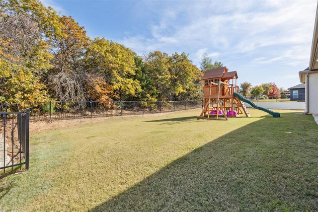 2932 Sandstone Ridge, Edmond, OK 73034