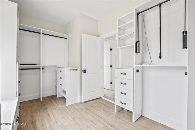 203 Hatteras Court, Hampstead, NC 28443