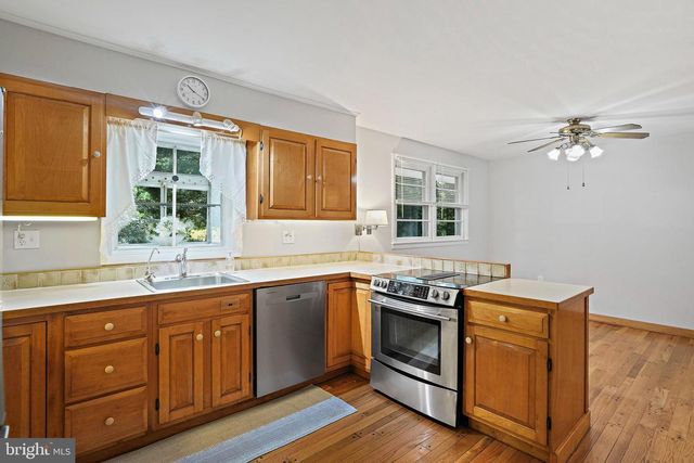 7937 HAMMOND PKWY, Laurel, MD 20723