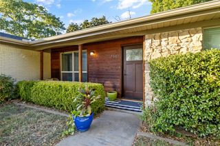 7101 Monterrey Drive, Fort Worth, TX 76112
