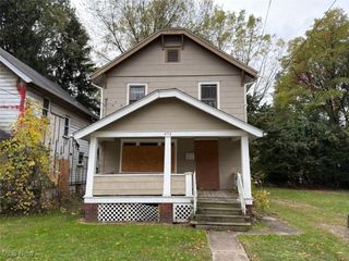 650 Easter Avenue, Akron, OH 44307