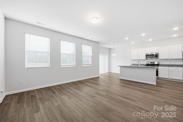 129 Pumice Drive, Statesville, NC 28625