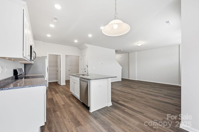 129 Pumice Drive, Statesville, NC 28625