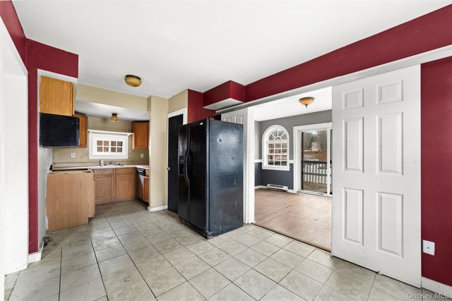 6 Laurel Drive, Holmes, NY 12531