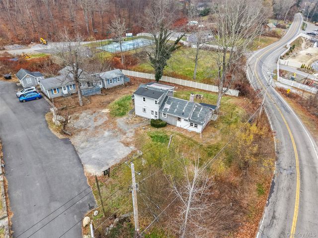 6 Laurel Drive, Holmes, NY 12531