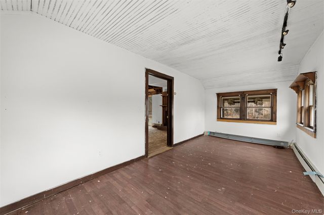 6 Laurel Drive, Holmes, NY 12531