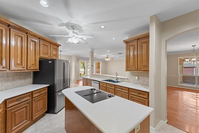 20403 Atascocita Shores Drive, Humble, TX 77346