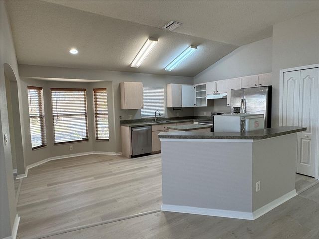 1414 TRAIL BOSS LANE, Brandon, FL 33511