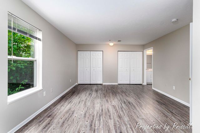 3025 Poplar Creek Drive SE 104, Grand Rapids, MI 49512