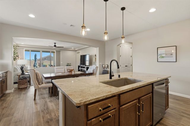 44 Firecrown Lane, Santa Fe, NM 87508
