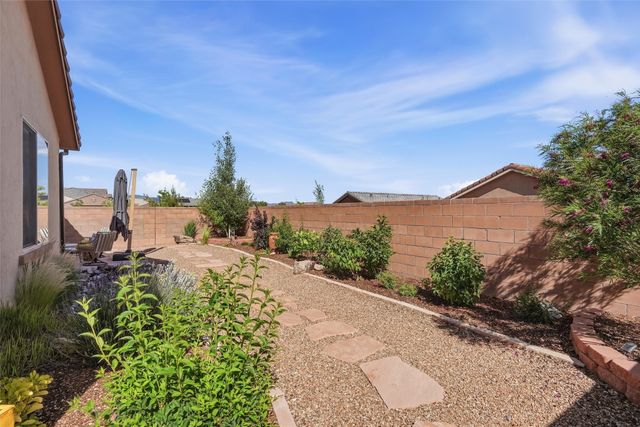 44 Firecrown Lane, Santa Fe, NM 87508