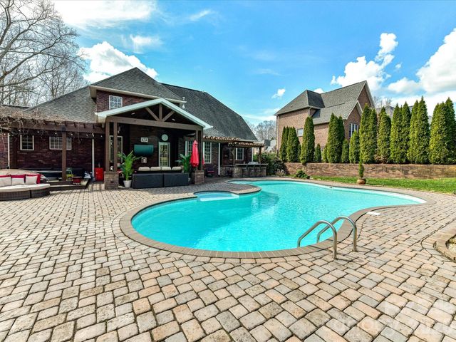 3808 Tea Olive Road, Gastonia, NC 28056