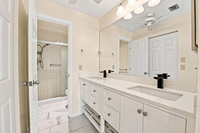 3872 Vine Trail D, Lake Worth, FL 33467
