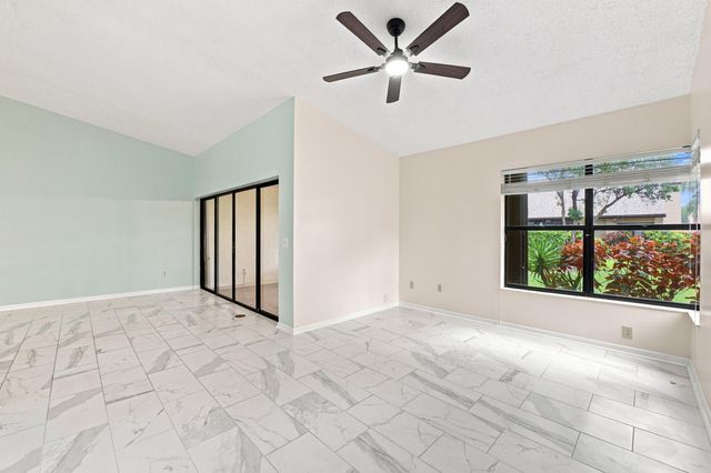3872 Vine Trail D, Lake Worth, FL 33467
