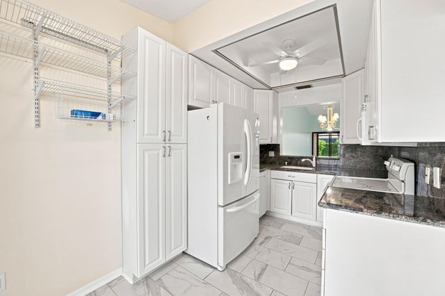 3872 Vine Trail D, Lake Worth, FL 33467