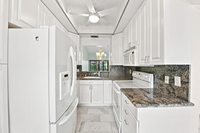 3872 Vine Trail D, Lake Worth, FL 33467