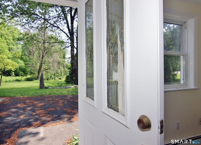 821 Long Ridge Road LL, Stamford, CT 06902