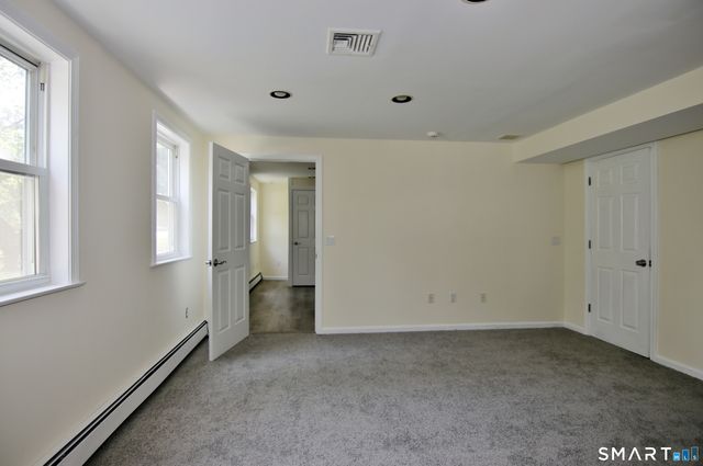 821 Long Ridge Road LL, Stamford, CT 06902