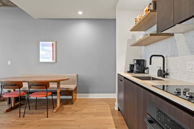 48 East Ave 1804, Austin, TX 78701