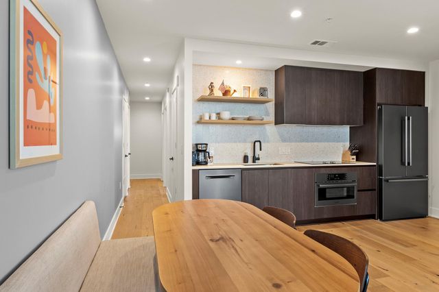 48 East Ave 1804, Austin, TX 78701