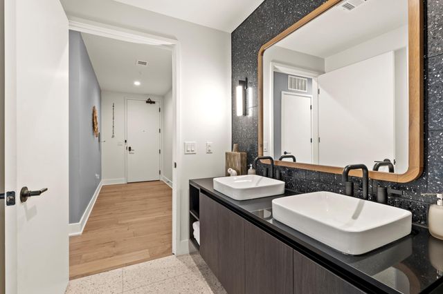 48 East Ave 1804, Austin, TX 78701