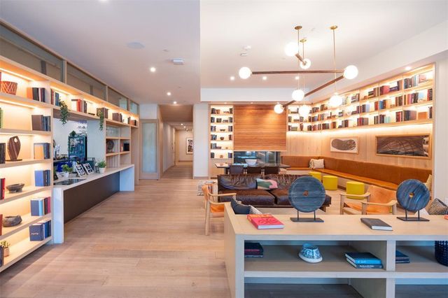 48 East Ave 1804, Austin, TX 78701