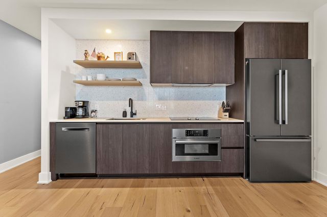 48 East Ave 1804, Austin, TX 78701