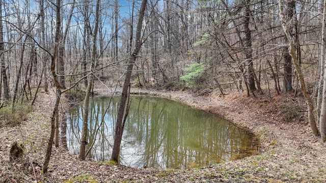 9100 State Route 664 N, Logan, OH 43138