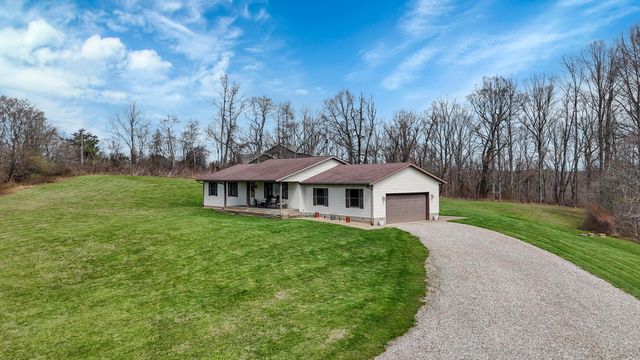 9100 State Route 664 N, Logan, OH 43138