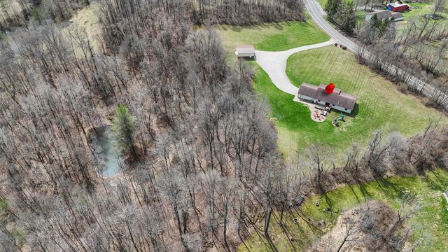 9100 State Route 664 N, Logan, OH 43138