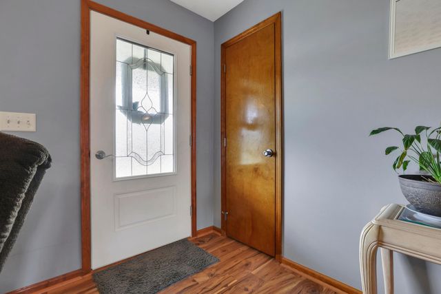 9100 State Route 664 N, Logan, OH 43138