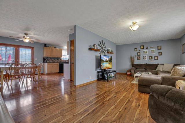 9100 State Route 664 N, Logan, OH 43138