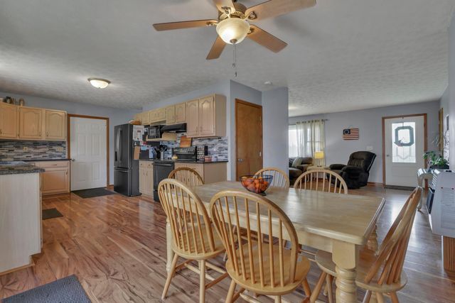 9100 State Route 664 N, Logan, OH 43138