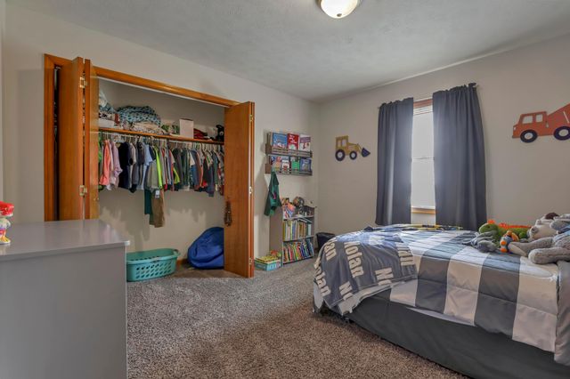 9100 State Route 664 N, Logan, OH 43138