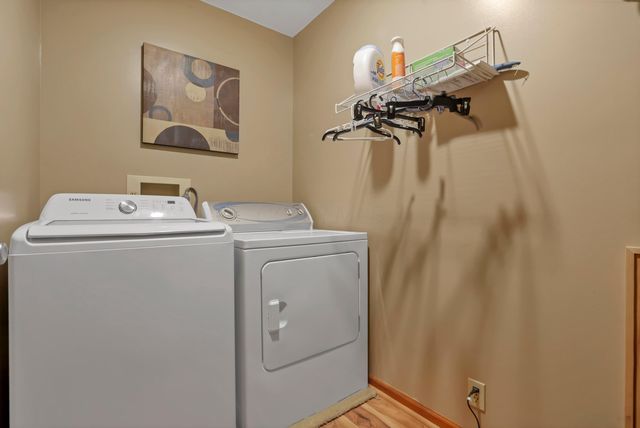 9100 State Route 664 N, Logan, OH 43138