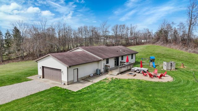 9100 State Route 664 N, Logan, OH 43138