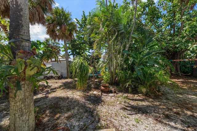 732 MANDALAY AVENUE, Clearwater, FL 33767
