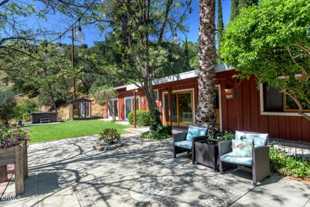 11461 Riverwood Drive, Sunland, CA 91040