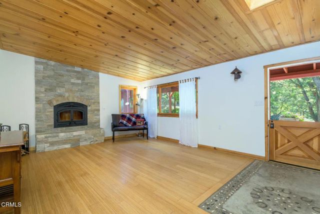 11461 Riverwood Drive, Sunland, CA 91040