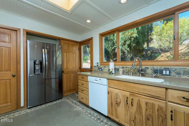 11461 Riverwood Drive, Sunland, CA 91040