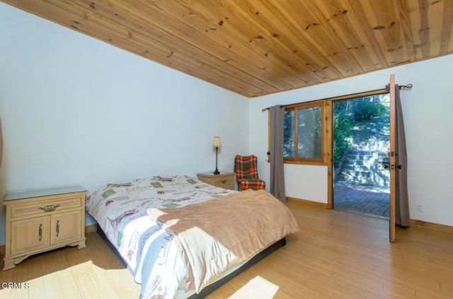 11461 Riverwood Drive, Sunland, CA 91040